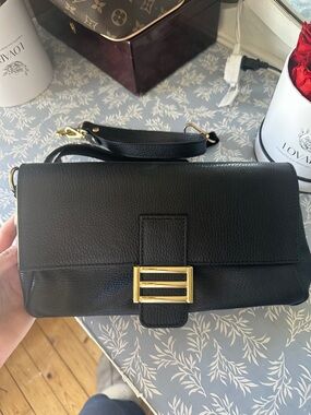 Divina Firenze Baguette Genuine Leather Shoulder Bag